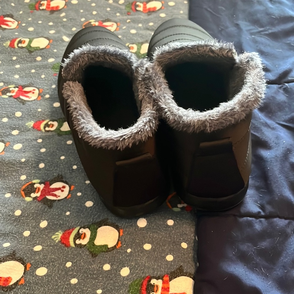 Winter boots black womens